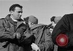 Standbild USO Truppe Seoul Korea, 1953, aus Sekunde 55 historischem Filmmaterial Videoclip 65675044054
