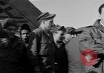 Standbild USO Truppe Seoul Korea, 1953, aus Sekunde 57 historischem Filmmaterial Videoclip 65675044054