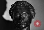 Standbild Kunst Anzeige New York United States USA, 1940, aus Sekunde 38 historischem Filmmaterial Videoclip 65675044061