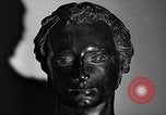 Standbild Kunst Anzeige New York United States USA, 1940, aus Sekunde 40 historischem Filmmaterial Videoclip 65675044061