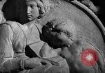 Standbild Kunst Anzeige New York United States USA, 1940, aus Sekunde 58 historischem Filmmaterial Videoclip 65675044061