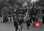 Standbild Memorial Day Parade Pokale Bürgerkrieg Veteranen New York City USA, 1935, aus Sekunde 39 historischem Filmmaterial Videoclip 65675044067
