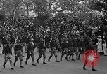 Standbild Memorial Day Parade Pokale Bürgerkrieg Veteranen New York City USA, 1935, aus Sekunde 43 historischem Filmmaterial Videoclip 65675044067