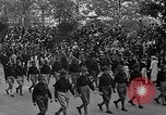 Standbild Memorial Day Parade Pokale Bürgerkrieg Veteranen New York City USA, 1935, aus Sekunde 46 historischem Filmmaterial Videoclip 65675044067