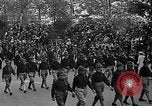 Standbild Memorial Day Parade Pokale Bürgerkrieg Veteranen New York City USA, 1935, aus Sekunde 47 historischem Filmmaterial Videoclip 65675044067