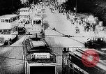 Standbild Bus- und Straßenbahn-Verkehr in Berlin Berlin Deutschland, 1920, aus Sekunde 6 historischem Filmmaterial Videoclip 65675044078