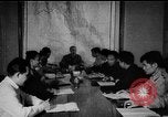 Immagine di Ho Chi Minh soddisfa con cabinet Il Vietnam, 1946, secondo 14 filmato di repertorio 65675044090