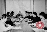 Immagine di Ho Chi Minh soddisfa con cabinet Il Vietnam, 1946, secondo 19 filmato di repertorio 65675044090