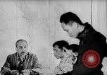 Immagine di Ho Chi Minh soddisfa con cabinet Il Vietnam, 1946, secondo 32 filmato di repertorio 65675044090