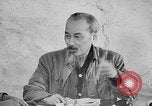 Immagine di Ho Chi Minh soddisfa con cabinet Il Vietnam, 1946, secondo 53 filmato di repertorio 65675044090