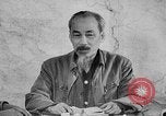 Immagine di Ho Chi Minh soddisfa con cabinet Il Vietnam, 1946, secondo 55 filmato di repertorio 65675044090