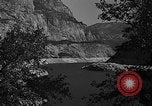 Standbild O'Shaughnessy Dam California USA, 1934, aus Sekunde 3 historischem Filmmaterial Videoclip 65675044119