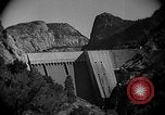 Standbild O'Shaughnessy Dam California USA, 1934, aus Sekunde 18 historischem Filmmaterial Videoclip 65675044119