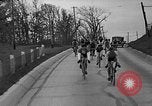 Standbild Fahrrad Rennen United States USA, 1934, aus Sekunde 12 historischem Filmmaterial Videoclip 65675044120
