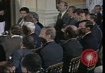 Image Le président Ronald Regan l'Europe, 1982, de la seconde 32 séquences d'archives historiques vidéo 65675044142