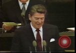 Image Le président Ronald Regan Bonn Allemagne, 1982, de la seconde 26 séquences d'archives historiques vidéo 65675044146