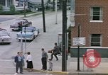 Immagine di Il popolo della Banca nazionale New Jersey USA, 1962, secondo 42 filmato di repertorio 65675044151
