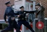 Immagine di Il popolo della Banca nazionale New Jersey USA, 1962, secondo 45 filmato di repertorio 65675044151