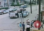 Immagine di Il popolo della Banca nazionale New Jersey USA, 1962, secondo 50 filmato di repertorio 65675044151
