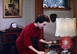 Standbild fahrlässiges Rauchen United States USA, 1962, aus Sekunde 50 historischem Filmmaterial Videoclip 65675044152
