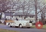 Standbild fahrlässiges Rauchen United States USA, 1962, aus Sekunde 62 historischem Filmmaterial Videoclip 65675044152