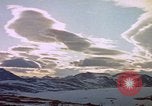 Immagine di Costruzione di linea di rugiada impianti radar Canada, 1954, secondo 6 filmato di repertorio 65675044156