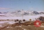 Immagine di Costruzione di linea di rugiada impianti radar Canada, 1954, secondo 22 filmato di repertorio 65675044156