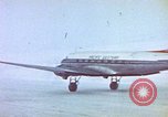 Immagine di Costruzione di linea di rugiada impianti radar Canada, 1954, secondo 42 filmato di repertorio 65675044156