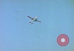 Immagine di Costruzione di linea di rugiada impianti radar Canada, 1954, secondo 52 filmato di repertorio 65675044156