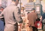 Standbild Die Menschen in der U-Bahn in New York New York City United States USA, 1958, aus Sekunde 9 historischem Filmmaterial Videoclip 65675044162