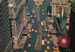 Standbild Die Menschen in der U-Bahn in New York New York City United States USA, 1958, aus Sekunde 10 historischem Filmmaterial Videoclip 65675044162