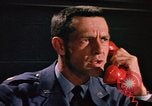 Standbild NORAD Raketenabwehrsimulation im Kalten Krieg United States USA, 1962, aus Sekunde 45 historischem Filmmaterial Videoclip 65675044166