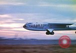 Standbild B-52 Start United States USA, 1962, aus Sekunde 43 historischem Filmmaterial Videoclip 65675044167