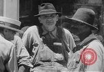 Standbild Große Depression Relief United States USA, 1933, aus Sekunde 28 historischem Filmmaterial Videoclip 65675044177