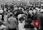 Image foule se rassemble pour troisième Selma à Montgomery mars Selma Alabama USA, 1965, de la seconde 29 séquences d'archives historiques vidéo 65675044200