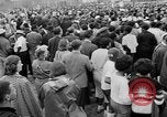 Image foule se rassemble pour troisième Selma à Montgomery mars Selma Alabama USA, 1965, de la seconde 31 séquences d'archives historiques vidéo 65675044200