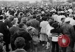 Image foule se rassemble pour troisième Selma à Montgomery mars Selma Alabama USA, 1965, de la seconde 36 séquences d'archives historiques vidéo 65675044200