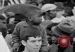 Image foule se rassemble pour troisième Selma à Montgomery mars Selma Alabama USA, 1965, de la seconde 52 séquences d'archives historiques vidéo 65675044200