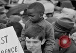 Image foule se rassemble pour troisième Selma à Montgomery mars Selma Alabama USA, 1965, de la seconde 59 séquences d'archives historiques vidéo 65675044200