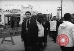 Immagine di I dimostranti New York City USA, 1962, secondo 24 filmato di repertorio 65675044240