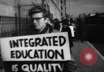Immagine di I sostenitori delle scuole integrate United States USA, 1962, secondo 8 filmato di repertorio 65675044241