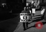 Immagine di I sostenitori delle scuole integrate United States USA, 1962, secondo 27 filmato di repertorio 65675044241