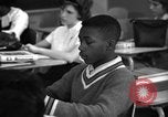 Immagine di Integrato di alta classe della scuola United States USA, 1962, secondo 15 filmato di repertorio 65675044243