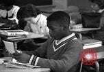 Immagine di Integrato di alta classe della scuola United States USA, 1962, secondo 20 filmato di repertorio 65675044243