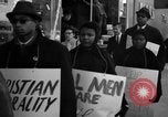 Immagine di Gli afroamericani picket una caffetteria di New York City New York City USA, 1962, secondo 10 filmato di repertorio 65675044244