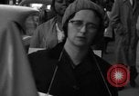 Immagine di Gli afroamericani picket una caffetteria di New York City New York City USA, 1962, secondo 28 filmato di repertorio 65675044244
