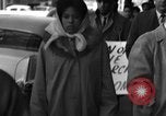 Immagine di Gli afroamericani picket una caffetteria di New York City New York City USA, 1962, secondo 39 filmato di repertorio 65675044244