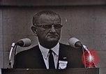 Immagine di Il presidente Lyndon B Johnson United States USA, 1964, secondo 4 filmato di repertorio 65675044256