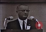 Immagine di Il presidente Lyndon B Johnson United States USA, 1964, secondo 5 filmato di repertorio 65675044256
