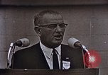 Immagine di Il presidente Lyndon B Johnson United States USA, 1964, secondo 16 filmato di repertorio 65675044256